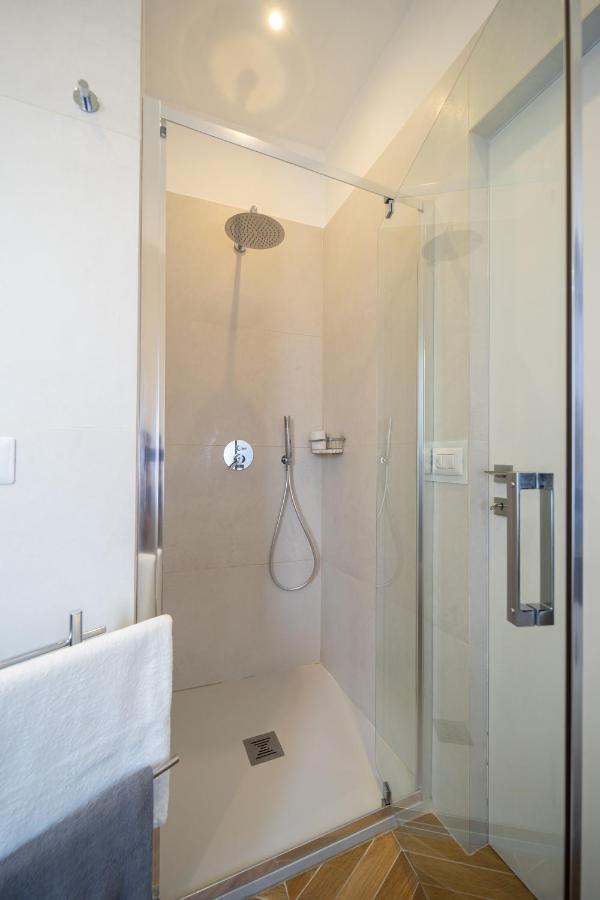 Colosseo Luxe Apartment In The Center Of Rom Exterior foto